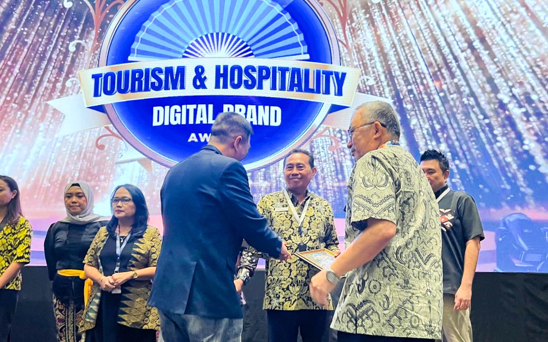 Raih Penghargaan ‘The Best Digital Academic System in Tourism School’, Poltekpar Bali Awali Tahun 2024 dengan Prestasi