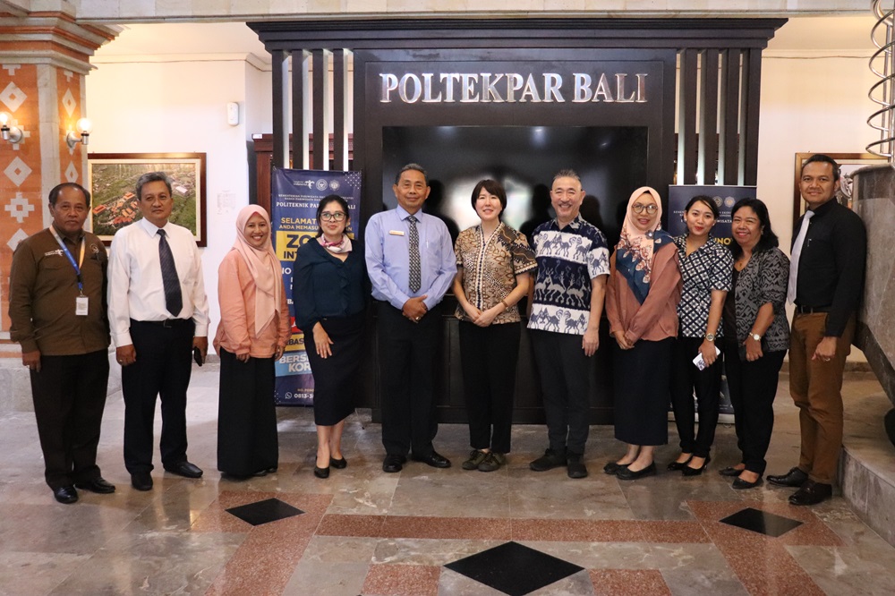 Bali Polytechnic Receives Native Japanese Speaker Lecturers by JICA