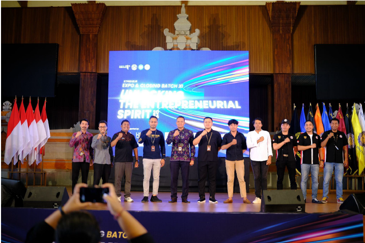 Sukses Besar! Expo dan Closing Batch XI STPRENEUR: Unlocking The Entrepreneurial Spirit Poltekpar Bali Menampilkan Semangat Kewirausahaan Mahasiswa