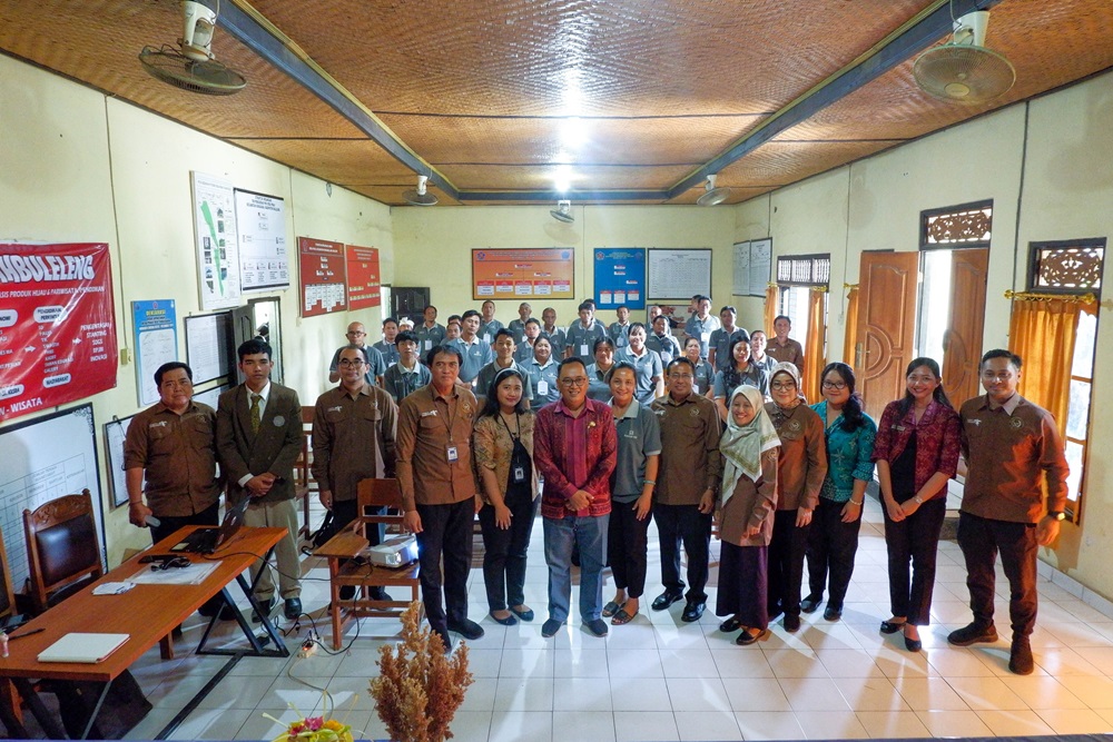 Siap Hadirkan Event Bertaraf Internasional! Poltekpar Bali Gelar Pelatihan Komunikasi Lintas Budaya di Desa Panji